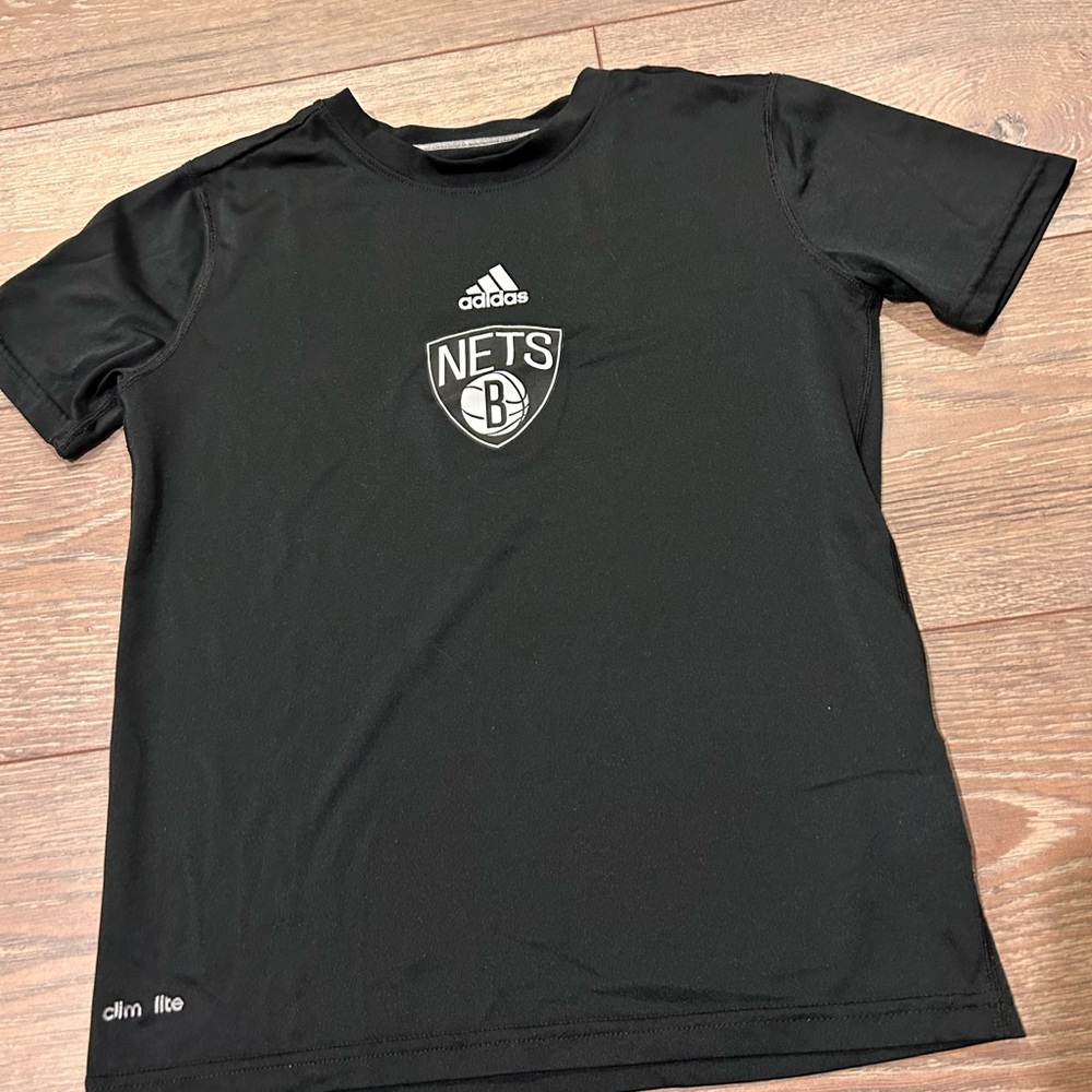 Like New Adidas Kids Black Brooklyn Nets Short Sleeve Athletic Tee